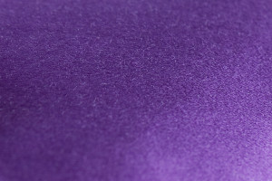 Satin de soie violet
