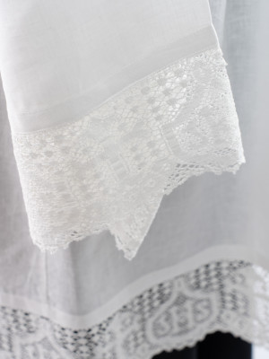 Surplice with Nottingham Ihs lace